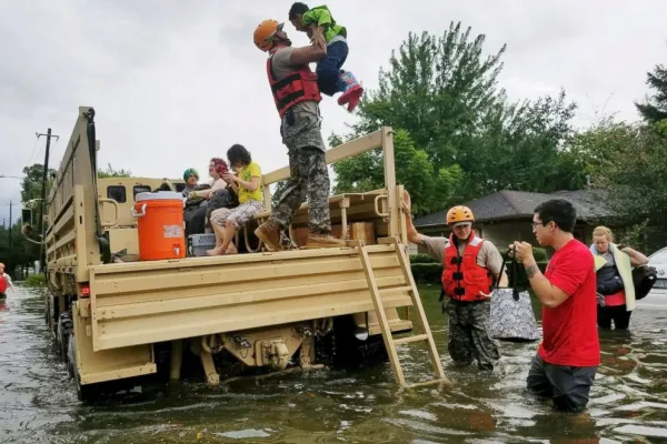 hurricane-harvey-epa-jpo-170828_4x3_992.jpg